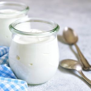 jogurt-naturalny-fot.iStock