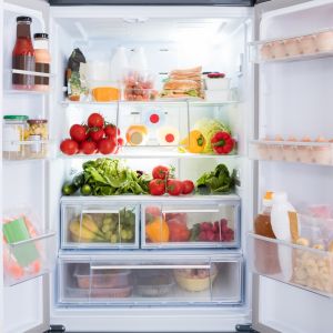 przechowywanie żywności w lodówce