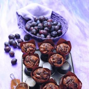 muffinki-czekoladowe-z-wegierkami