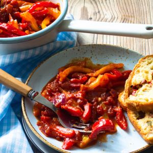 Z czym jeść leczo?