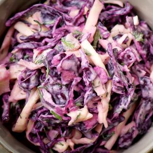 surówka z czerwonej kapusty