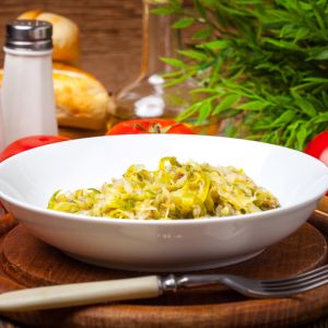 Kapusta młoda gotowana