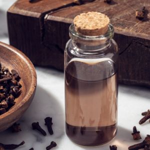 Olejek goździkowy
