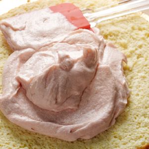 różowy krem z kaszy manny