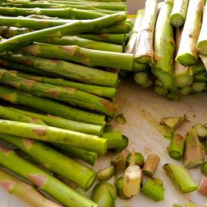 końcówki szparagów