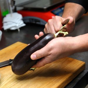 czy bakłażany się obiera