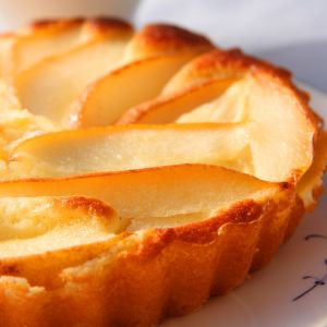 ciasto z gruszkami i budyniem