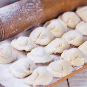 Ciasto na uszka z masłem