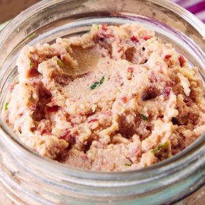 Pasta z czerwonej fasoli