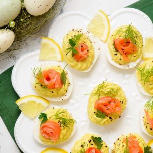jajka faszerowane pastą z awokado