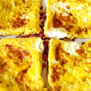 omlet cytrynowy z serkiem wiejskim