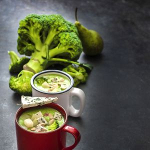 Zupa brokułowa krem z gruszkami