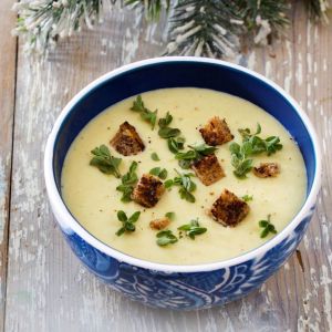 Zupa-krem z fasoli i czosnku