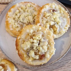 Drożdżówka z jabłkiem