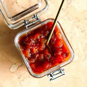 Chutney z szarlotki