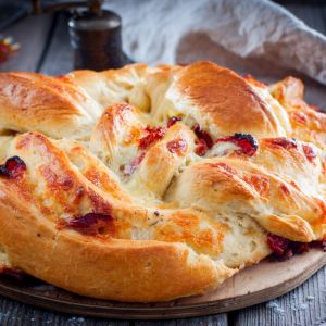 Chlebek z suszonymi pomidorami