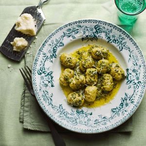 gnocchi z pesto i ricottą