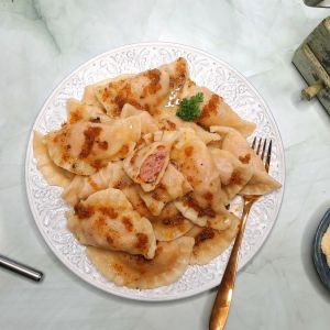 pierogi z białej kiełbasy
