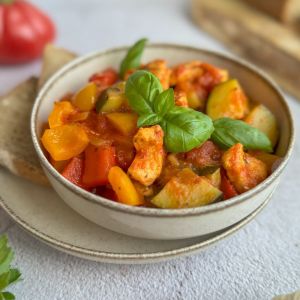 leczo z kurczakiem i cukinią