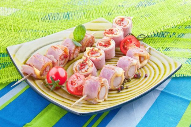 Przepis: Szaszłyki z Paryżanek na grilla