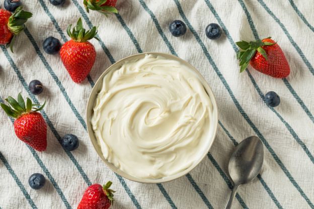 iStock-mascarpone-serek (1)