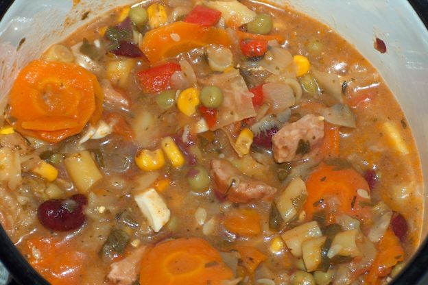 Leczo z pieczarkami i kiełbasą