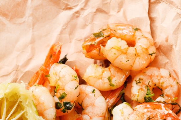 Przepis: Krewetki z rukolą