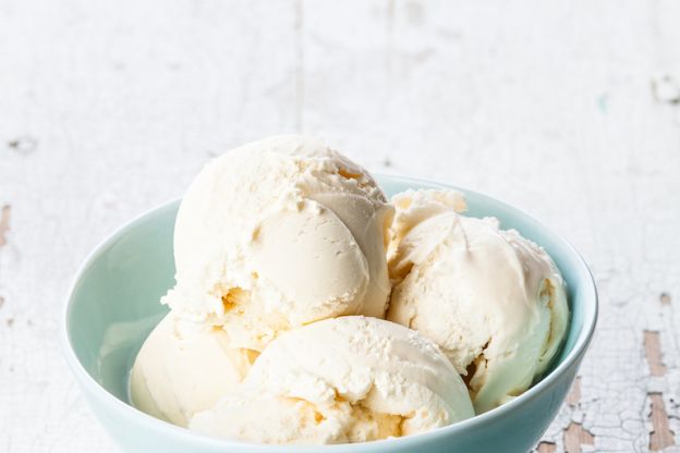 Przepis: Domowe lody waniliowe