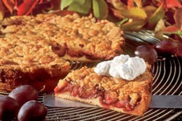 Przepis: Ciasto ze śliwkami i kruszonką