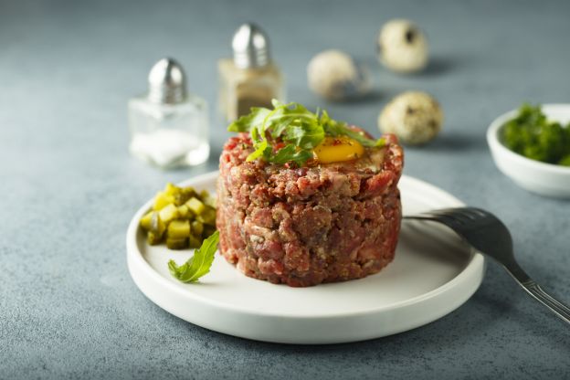 tatar-z-zoltkiem-iStock