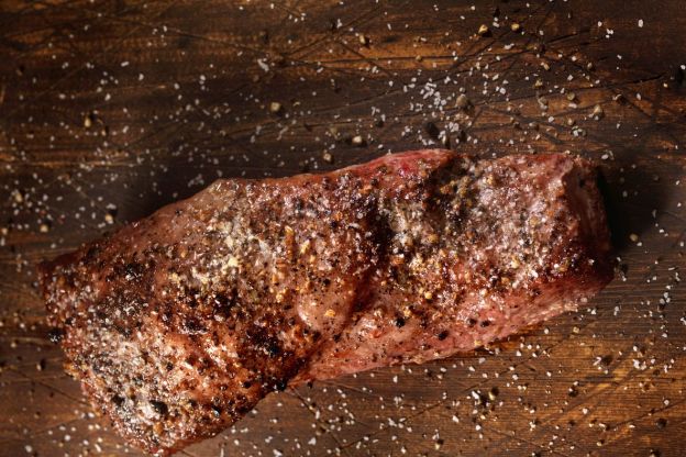 pastrami-mostek-wolowy-3-istock