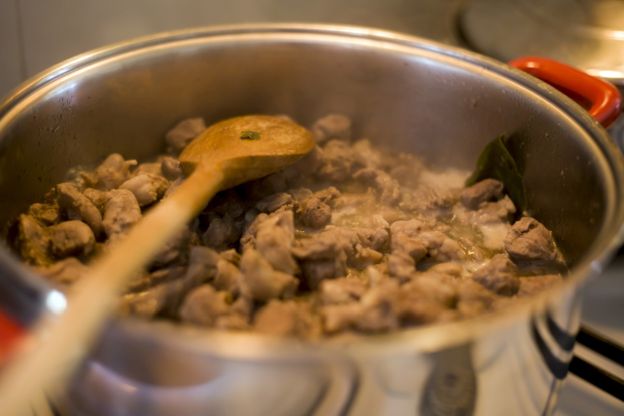 gulasz-z-lopatki-przygotowanie