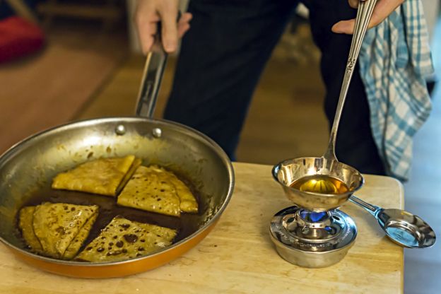 crepes-suzette-przygotowanie