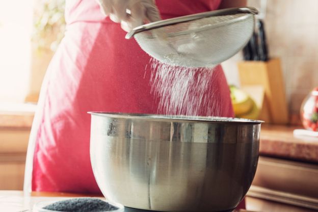 Przesiewanie mąki