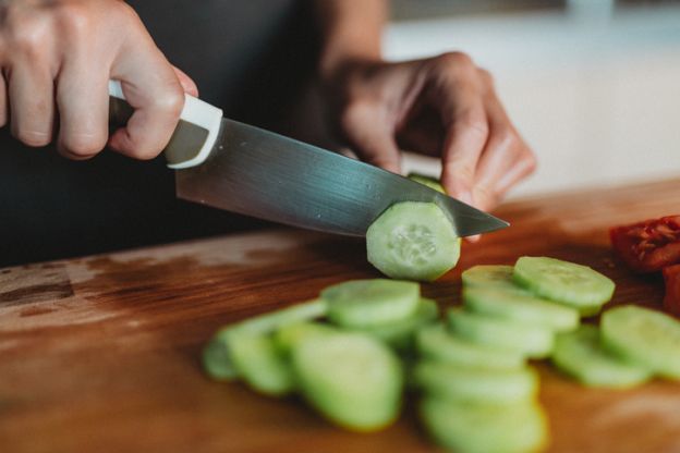 krojenie-ogórka