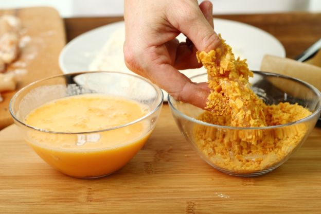 Kurczak w płatkach kukurydzianych