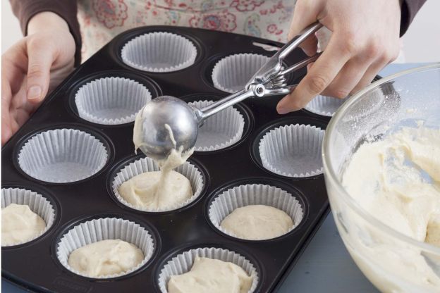 Muffinki z budyniem pieczenie