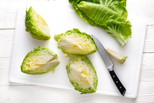 kapusta z koperkiem - ćwiartki