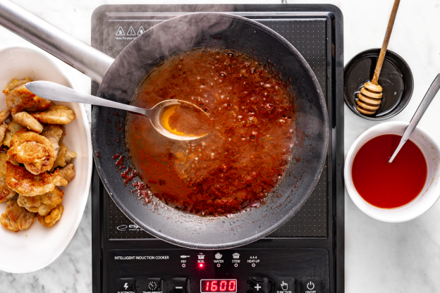 kurczak-po-koreansku-sos