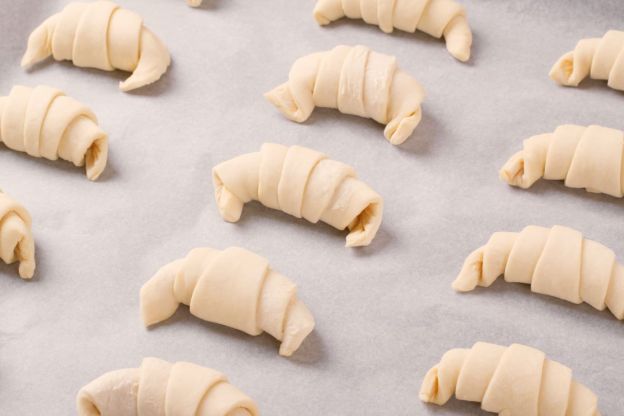 Kruche rogaliki – pieczenie