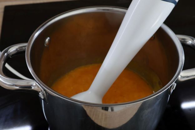 Zupa dyniowa dla niemowlaka – blendowanie