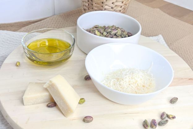 Pesto pistacjowe – parmezan