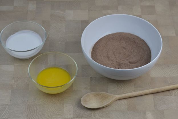 ciastka gryczane - mokre i suche składniki