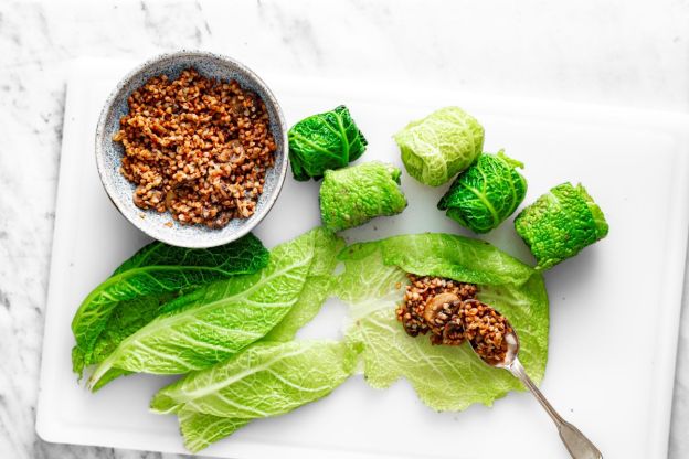 gołąbki wigilijne - nadziewanie kapusty