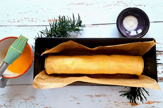 makowiec z ciasta francuskiego - pieczenie