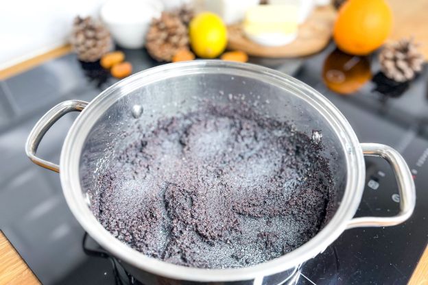 masa makowa - mak zalany mlekiem