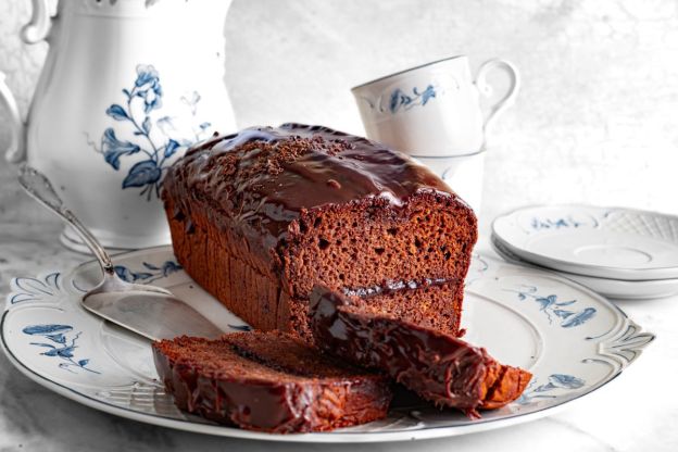 piernik pomidorowy - podanie