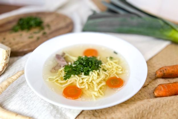 rosół z gęsi - podanie