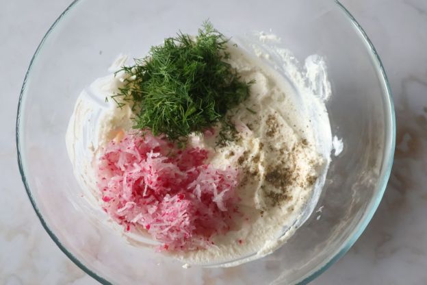 rolada marchewkowa - masa twarogowa