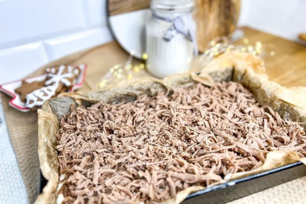 sernik piernikowy - z warstwą surowego ciasta